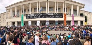 «Luchar no es delito»: sobreseyeron a 17 estudiantes por la toma del Pabellón Argentina de la UNC