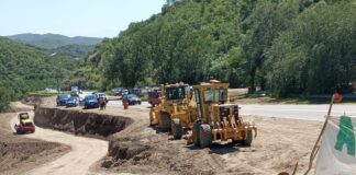 Sostienen un acampe para resistir el avance de las obras de la Autovía