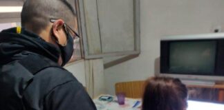 Detuvieron a un hombre por tenencia de pornografía infantil