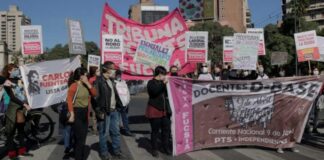 Docentes jubilados reclaman por sus haberes