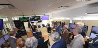 Fernández y Schiaretti visitaron CONAE por un convenio de desarrollo del Tronador II