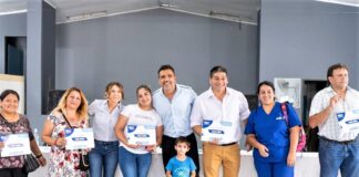 Toledo: Facundo Torres y Laura Jure entregaron 43 créditos del Banco de la Gente