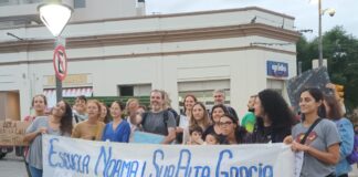 Docentes se movilizaron en Alta Gracia, en el marco del paro provincial