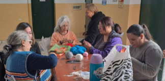 «Apapacho Solidario» busca cubrir todo Anisacate de frazadas