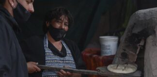 El merendero “Los Pekes del Bordo” busca ayuda para seguir sosteniéndose