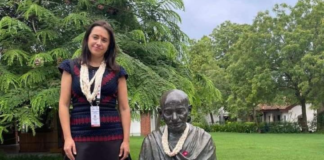 Carolina Basualdo participó de la Cumbre U20 en India