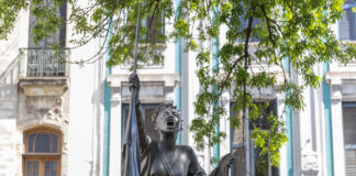 Repudio y movilización por el ataque al monumento de María Remedios del Valle