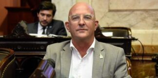 Carasso: “El radicalismo va a apoyar la iniciativa de Milei, siempre y cuando no sean cosas extremas”