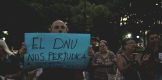 Espacios sociales y políticos de Paravachasca expresaron rechazo al mega DNU y la «ley ómnibus»