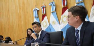 Facundo Torres Lima asumió como presidente provisorio de la Legislatura