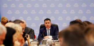 Críticas en el inició del debate de la ley ómnibus en Diputados: «Ni un centro» en materia de emergencia social