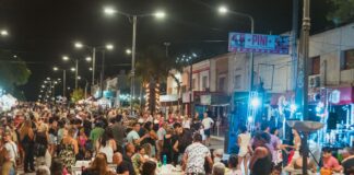 Con música en vivo y desfile de modas, llega una nueva intervención urbana a la Avenida Sarmiento