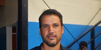 Colectividades: desde el predio colmado, Torres destacó la apuesta de hacer la fiesta con entrada gratuita