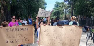 Anisacate: familias reclamaron la vuelta del transporte escolar y el municipio se comprometió a recibirles