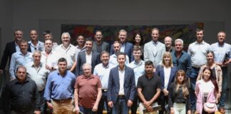 Intendentes de Santa María se reunieron con el ministro Calvo, que prometió la continuidad de la obra pública