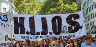 «Nuestra resistencia es ser felices»: la agrupación H.I.J.O.S. conmemora 30 años de lucha