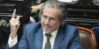 Un diputado de Milei banalizó la obligatoriedad de la educación y Unicef la defendió como un Derecho