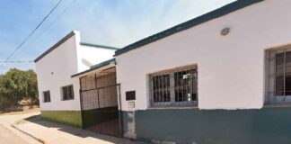 Matriculan a aspirantes para el primer año de la escuela secundaria para jóvenes y adultos de Villa Oviedo