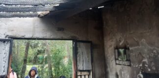Piden donaciones para ayudar a una familia que perdió todo en un incendio en barrio Paravachasca