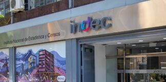 El Gobierno festejó la inflación del 4,2% y economistas alertan por un «enfriamiento brutal de la economía»