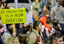 Revelan que el gobierno de Javier Milei invirtió en Educación «diez veces menos que hace una década»