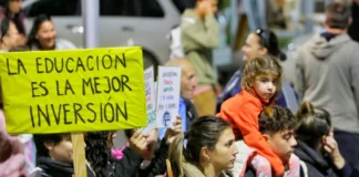 Revelan que el gobierno de Javier Milei invirtió en Educación «diez veces menos que hace una década»
