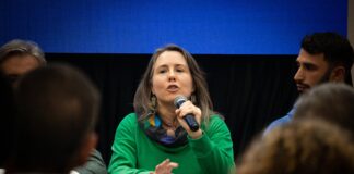 Laura Carizzoni, Vicepresidenta de FARCO: «La principal preocupación de hoy es que ninguna radio se apague»