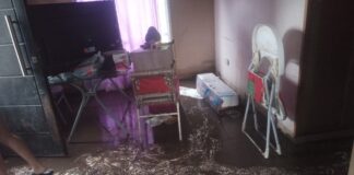 Una vecina de Falda del Carmen perdió su vivienda a causa de una inundación