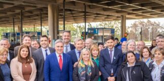 Llaryora, Pullaro y Frigerio firmaron un reclamo al Gobierno Nacional por los fondos previsionales