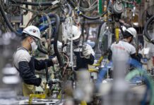La producción industrial de septiembre cayó un 0,7% interanual y un 0,1% respecto al mes anterior