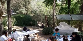 El patio del Museo Dubois se llenó de dibujos de niñas, niños y jóvenes