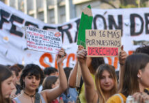 «Con la memoria de los derechos conquistados»: marchan en Córdoba, a 50 a años de La Noche de los Lápices