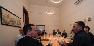 Tras una reunión con la Provincia, FETAP garantizó la continuidad de Boleto Educativo Gratuito