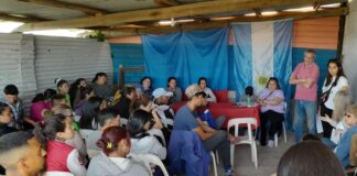 Tras una denuncia municipal, la «8 de Agosto» inicia su segunda etapa con jornadas de «ayudas mutuas»