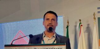 Marcos Torres destacó la marca «Alta Gracia Cultura Viva» en un evento desarrollado en México