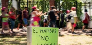 Revelan que en noviembre el 48,4% de las familias cordobesas debió interrumpir alguna ingesta diaria