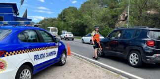 Dante Rossi impulsa la prohibición de multas por agentes escondidos en Córdoba