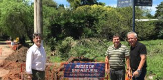 Los Aromos: ponen en marcha la segunda etapa de la obra de gas, que llegará a las escuelas y el dispensario