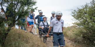 Despeñaderos: lanzaron el programa «Confluir», con sillas adaptadas para el acceso al río y el trekking adaptado