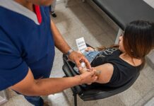 Desde el 3 de noviembre se amplía la vacunación contra el dengue en Alta Gracia a jóvenes de 18 a 24 años