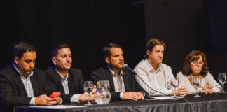 Entregaron pulsadores para nueve alarmas comunitarias distribuidas en cinco barrios de Alta Gracia