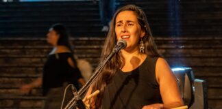 Por diversas localidades de Buenos Aires y el Uruguay, la cantautora Romina Cannistraro sacó de gira su repertorio