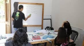 Convocan a estudiantes universitarios para brindar apoyo escolar en Alta Gracia