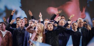 En una elección profundamente “nacionalizada”, Kicillof le ganó a Milei por más de 13 puntos en Buenos Aires