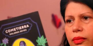 Denuncian que escuelas cordobesas censuran el libro «Cometierra» e incluso se habría apartado a una docente