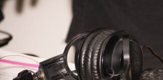 Con radio abierta y música en vivo, la Tortuga festeja 17 años «vibrando alto, sin prisa y sin pausa»