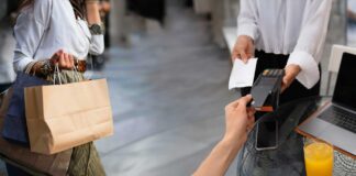 Las ventas minoristas cayeron un 4,1% interanual en noviembre: el contexto es percibido como desfavorable para la inversión