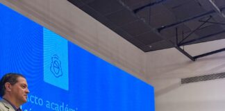 Magistrados del Juicio a las Juntas recibieron el doctorado Honoris Causa de la UNC y visitaron «La Perla»