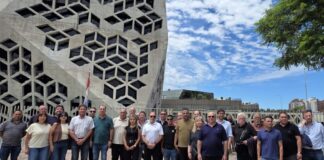 Estatales exigieron respuestas de la Provincia ante la reglamentación de los aumentos de aportes a la Caja y al Apross