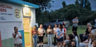 Con nutrida participación vecinal, reinauguró la biblioteca Gabriela Mistral de barrio Liniers